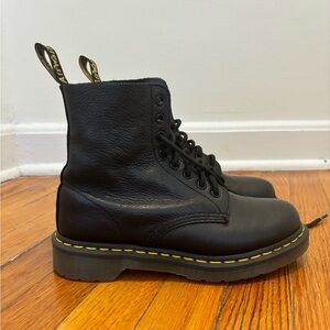 Dr. Martens 1460 Virginia Leather Boots